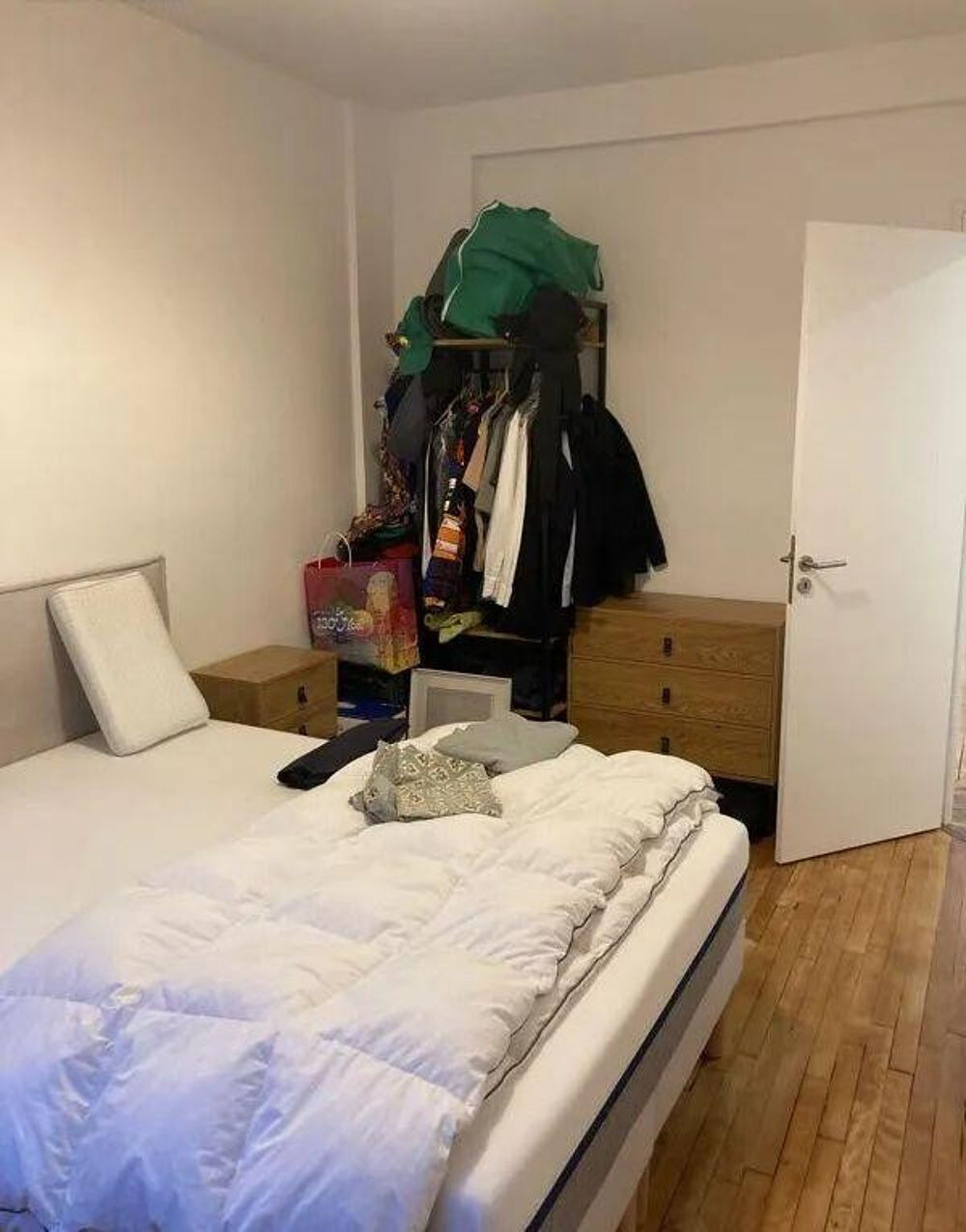 Location Appartement Beau 2P meublé 32m² refait à neuf au calme Clichy