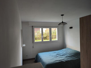 Location Appartement Studio/2 pièces: 25m2 + véranda + jardin + parking Nantes
