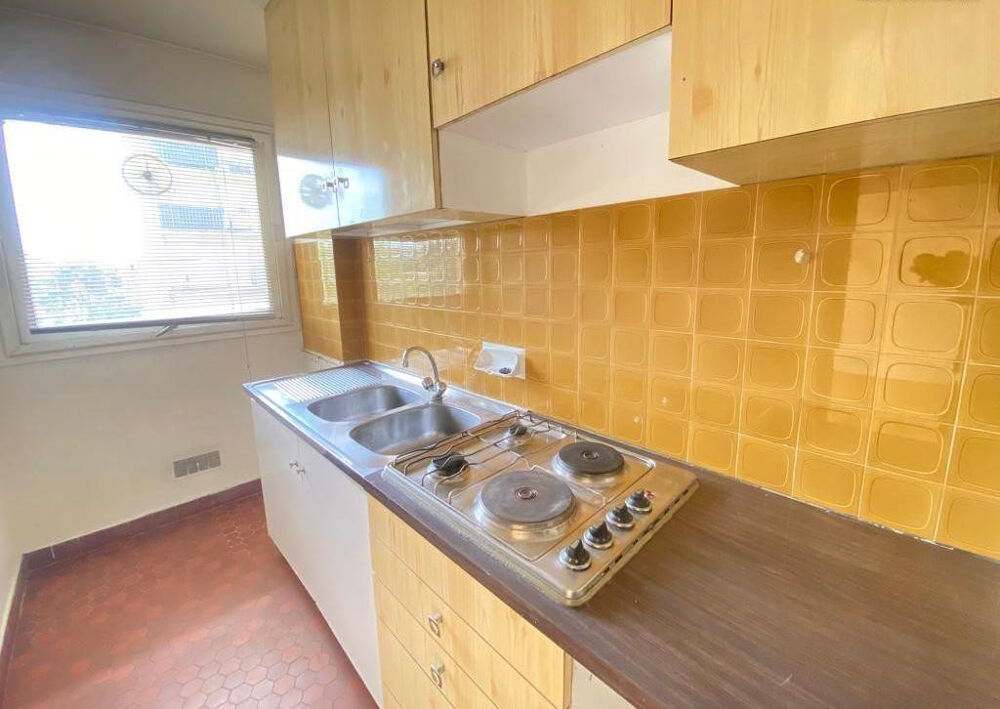 Location Appartement Magnifique studio Suresnes Suresnes