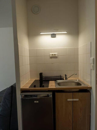 Location Appartement Beau studio Meublé 20m²+ Parking + Local à vélo Le mans