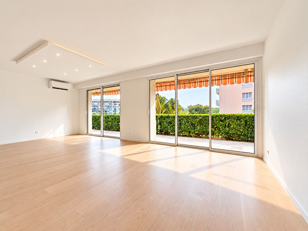 à vendre  Appartement Nice (06100)
