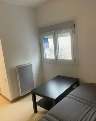 Location Appartement Beau studio 15m² très bien situé et refait à neuf Tours