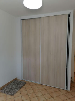 Location Appartement Dernière maison dans une rue en impasse Villebon-sur-yvette