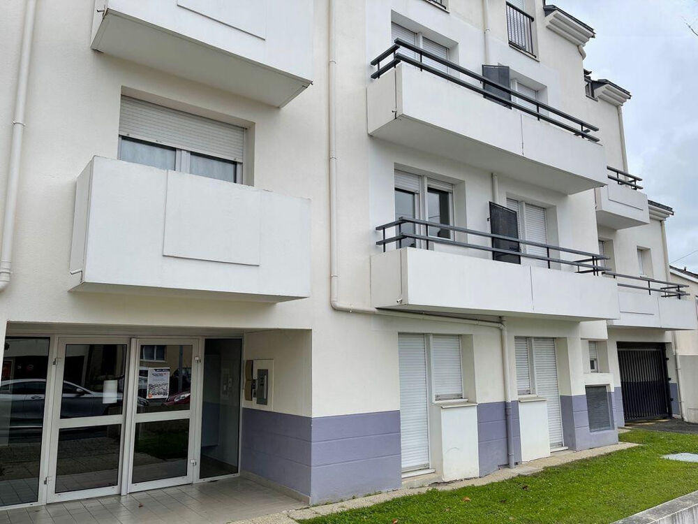 Location Appartement Studio meublé récent a louer Nantes