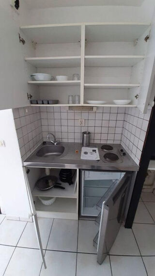 Location Appartement Beau studio meublé 23m² avec balcon 5m² proche fac Pau