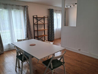  Appartement à louer 3 pièces 60 m²