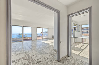 Vente Appartement Appartement  - 4 pièces  - 125.0 m² Nice