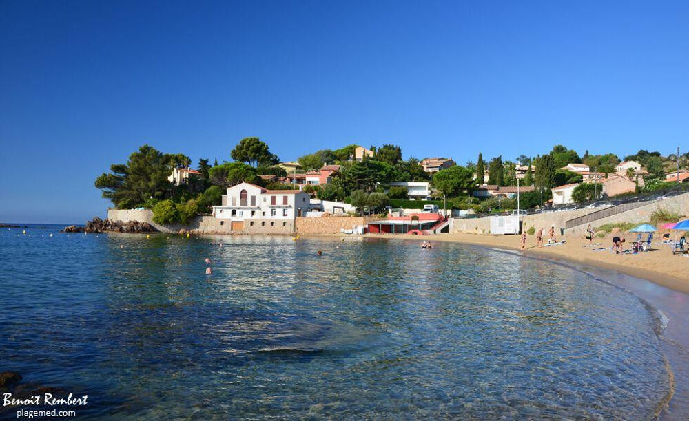 Location Maison VILLA A 2MIN A PIED DE LA PLAGE DU PRADON Carqueiranne