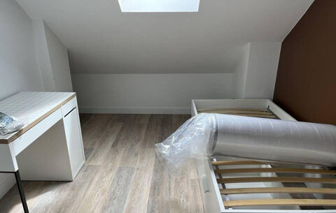   Belle chambre dispo dans maison de ville en coloc 