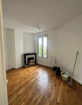 Location Appartement Beau 2 pièces de 33m² refait à neuf et lumineux Boulogne-billancourt