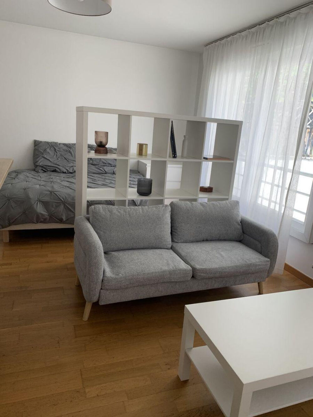 Location Appartement Beau studio meublé 29m² à mairie d'Issy Issy-les-moulineaux