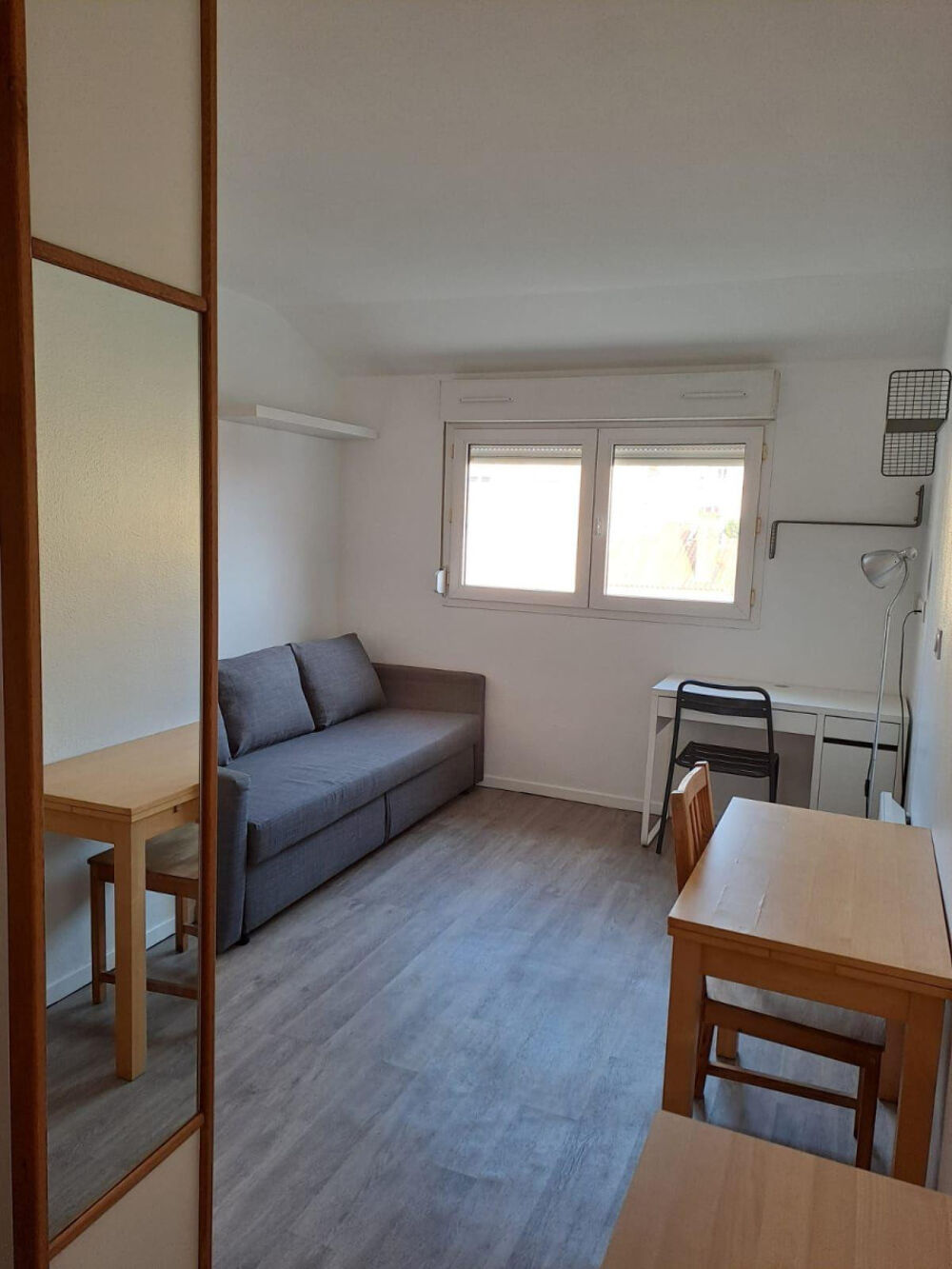 Location Appartement Studio meublé refait à neuf- Saxe Gambetta Lyon 7