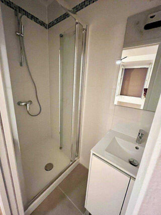  Appartement à louer 1 pièce 21 m²