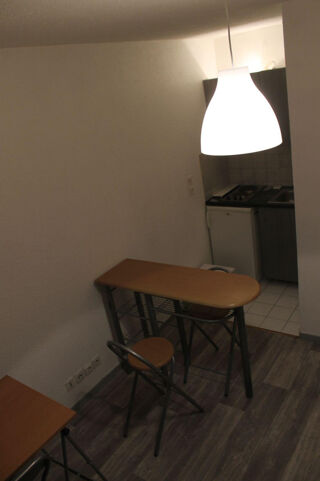 Location Appartement Loue charmant studio pour étudiant Chambéry centre Chambéry