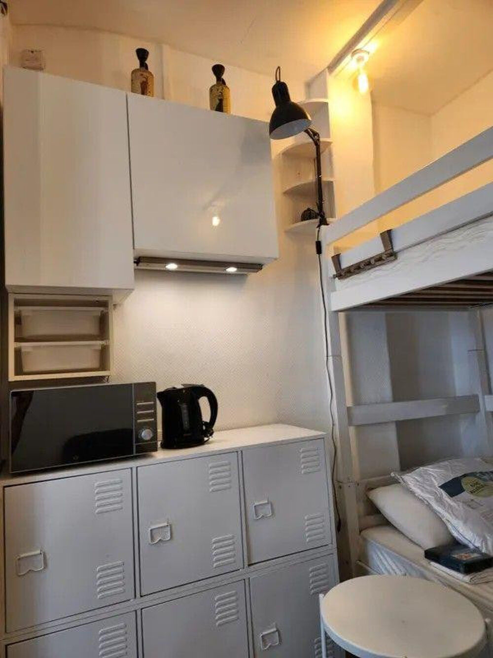 Location Appartement Studio meublé indépendant 10m² proche RER Bagneux Bagneux