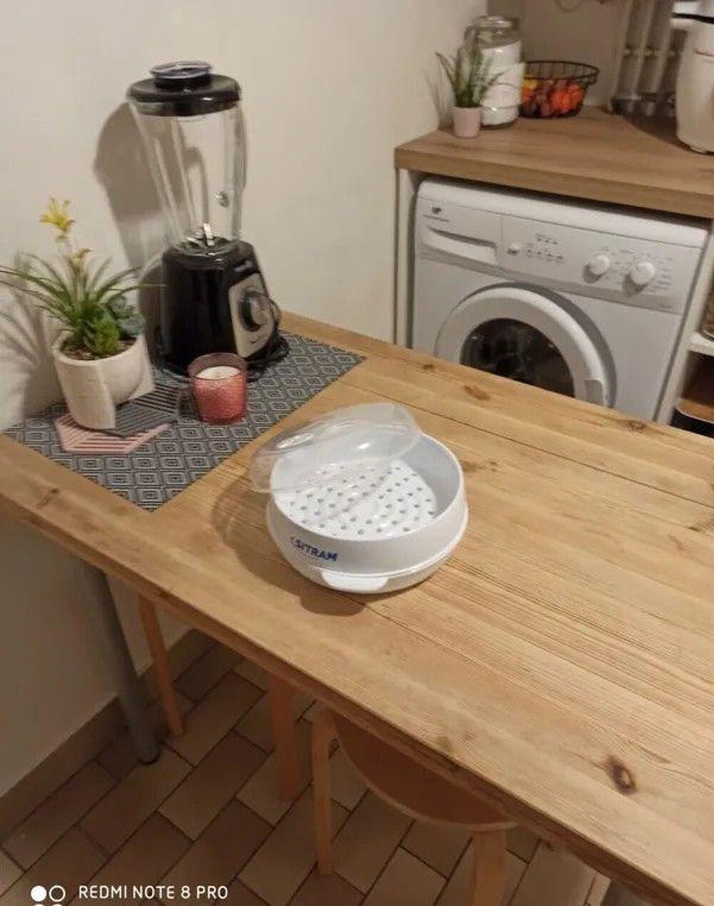 Location Appartement Beau studio 25 m² très lumineux meublé et équipé Grenoble