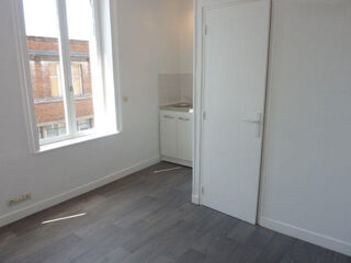 Location Appartement Beau studio F1bis 23m² Lille