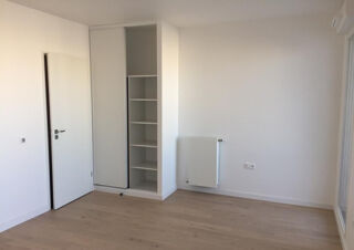 Location Appartement Studio à louer à Issy les Moulineaux Versailles