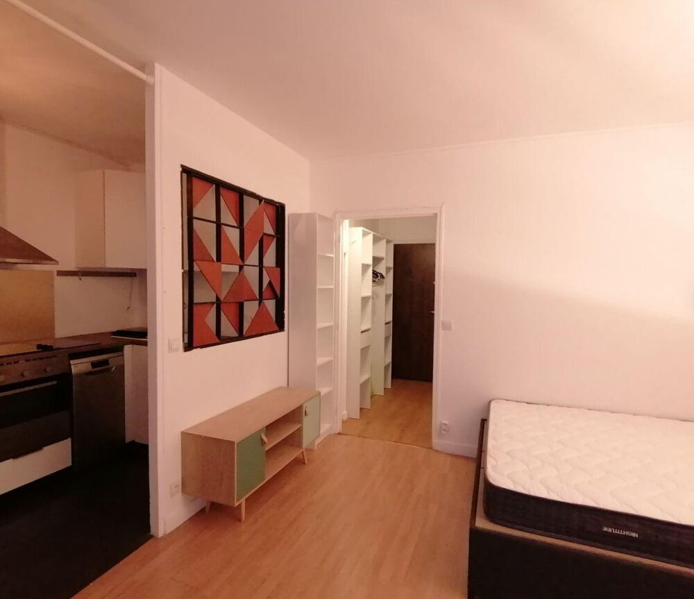 Location Appartement Studio meublé à louer Puteaux