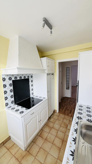  Appartement à louer 3 pièces 56 m²