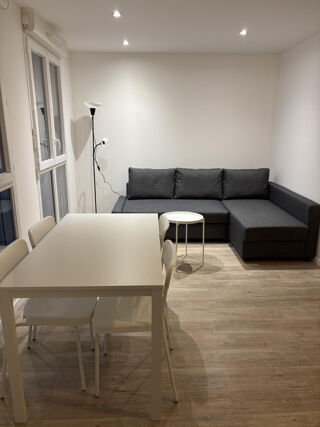  Appartement à louer 2 pièces 47 m²