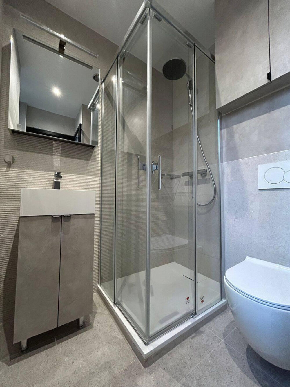 Location Appartement Studio premium entièrement rénové Paris 12