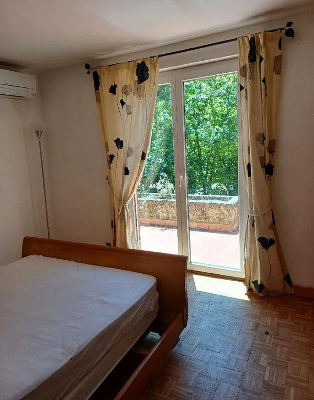 Location Appartement Grand duplex T2 meublé 63m² avec terrasse Aix-en-provence