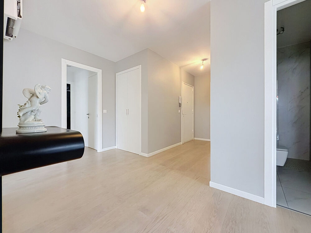 à vendre  Appartement Nice (06100)
