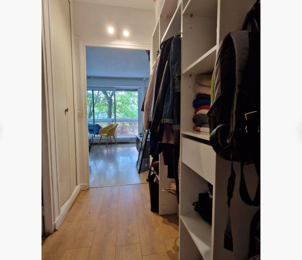 Location Appartement Studio meublé à louer Puteaux