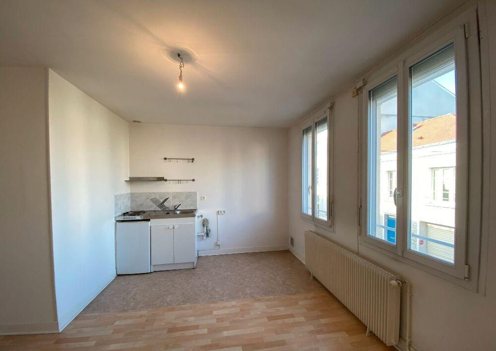 Location Appartement 2 pièces en location bas Montreuil République Montreuil