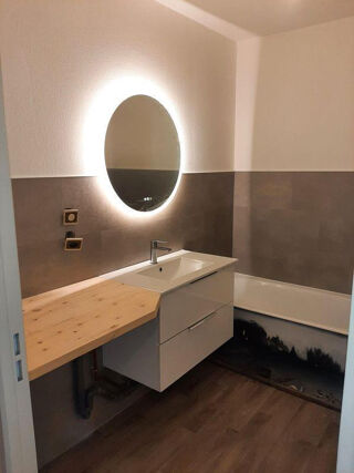 Location Appartement Beau T3 66 m² rénové Rotonde Strasbourg