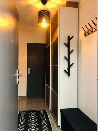 Location Appartement Studio en face de la Faculté de Droit d'Aix-en-Pce Aix-en-provence