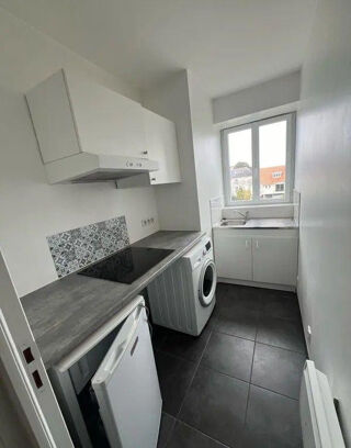 Location Appartement Beau T2 36m² traversant situé Avenue Sainte-Anne Nantes