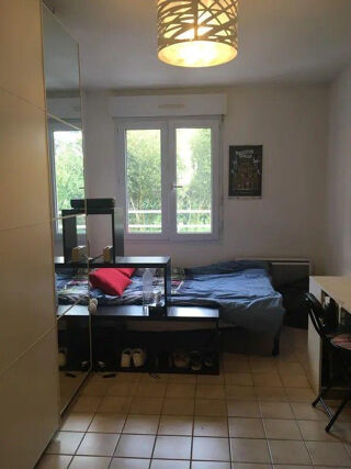 Location Appartement Beau studio meublé 21m² avec parking Nantes