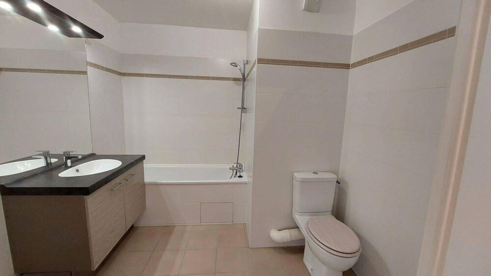 Location Appartement 2 pièces 48m2 avec balcon + cave + parking Charenton-le-pont