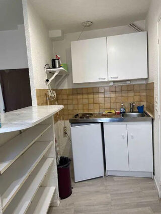 Location Appartement Beau studio meublé 24m² Clermont-Ferrand Clermont-ferrand