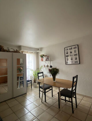  Appartement à louer 1 pièce 60 m²