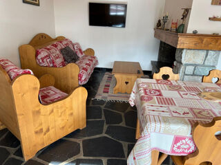 Location Appartement Appartement traversant ensoleillé calme garage Saint-lary-soulan