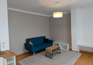  Appartement à louer 2 pièces 42 m²