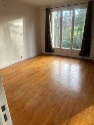  Appartement à louer 3 pièces 53 m²