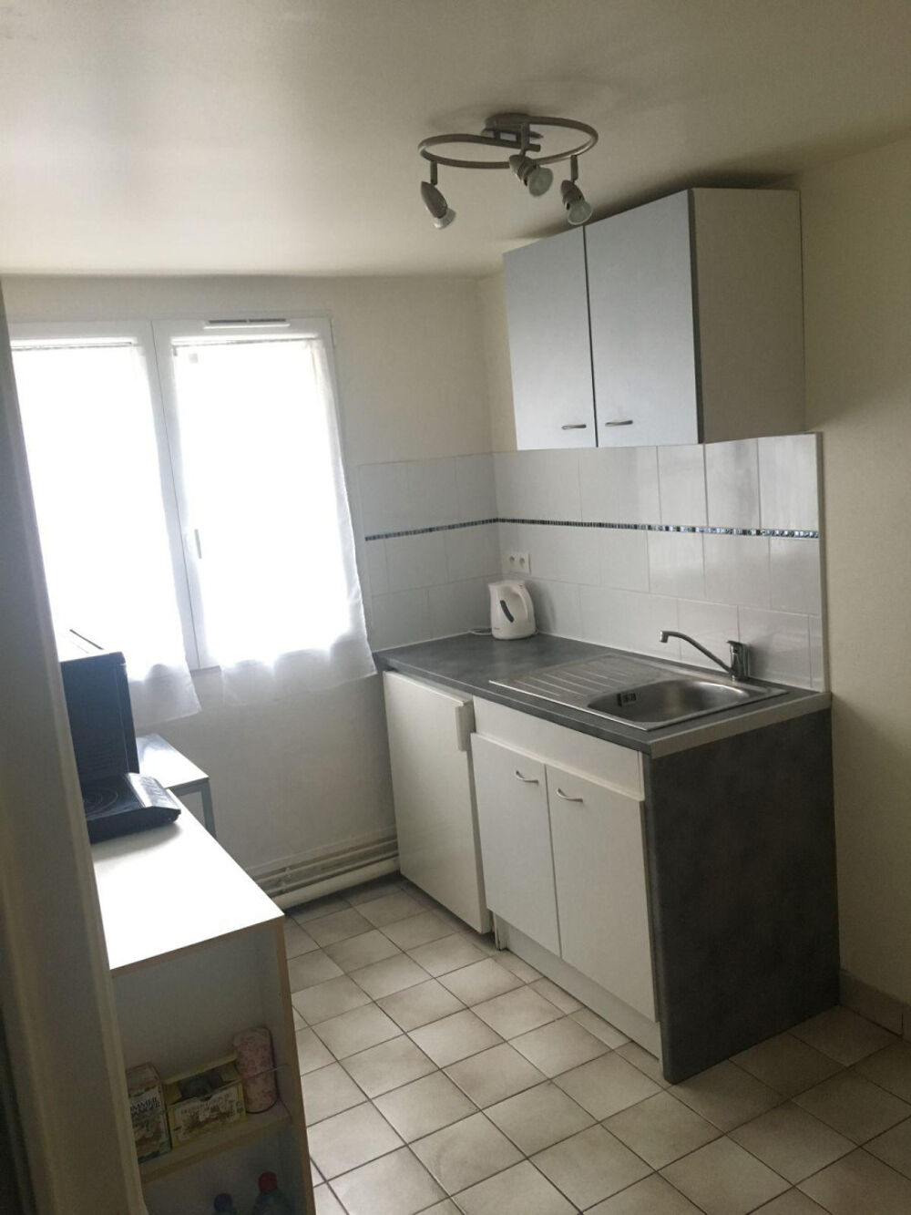 Location Appartement BEAU F1 ROUEN CENTRE Rouen