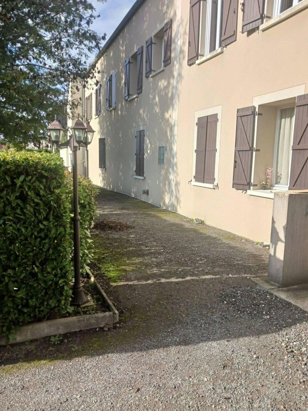 Location Appartement Beau DUPLEX 5 PIECES DANS PETITE RESIDENCE Fresnes-sur-marne