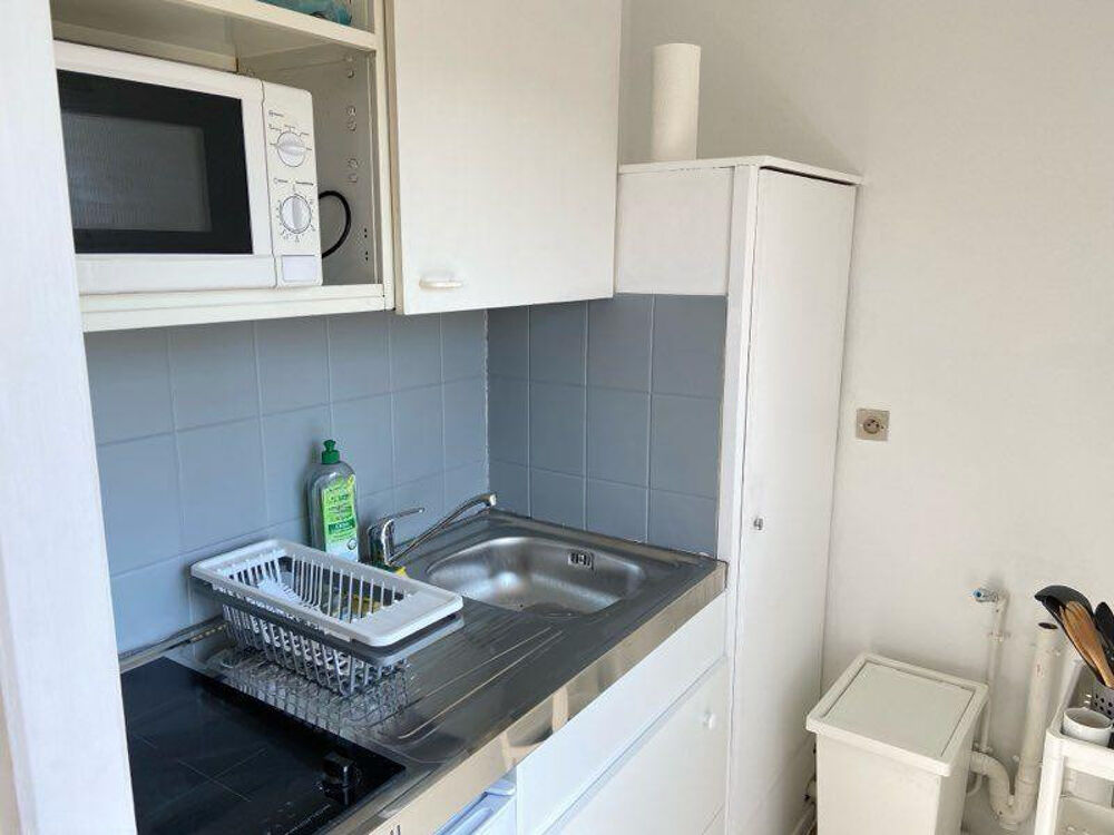 Location Appartement Beau studio meublé 25m² Lille Vauban Catho Lille