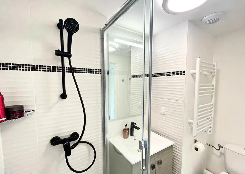 Location Appartement Beau studio meublé 21m² avec services Villeneuve-d'ascq