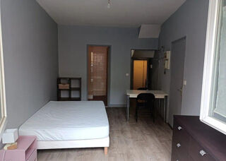  Appartement à louer 1 pièce 21 m²