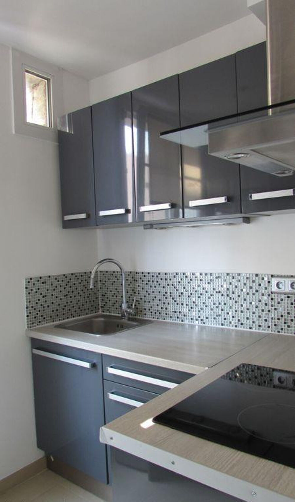 Location Appartement Appartement 2 pièces proche de l'Escale Borély Marseille 8