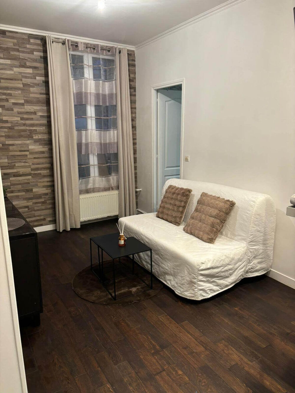 Location Appartement Beau 2P meublé 30m² proche Hôtel de ville Courbevoie