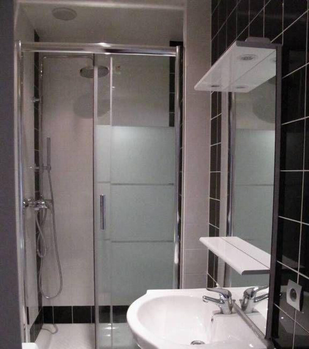 Location Appartement Belle location meublée studio 30 m² Paris 16E Paris 16