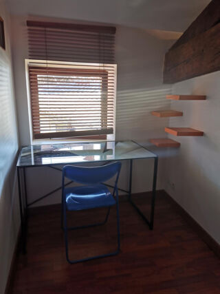  Appartement à louer 2 pièces 40 m²