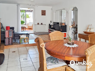 Vente Maison Maison 4 chambres 145 m² avec piscine et garage Jonage